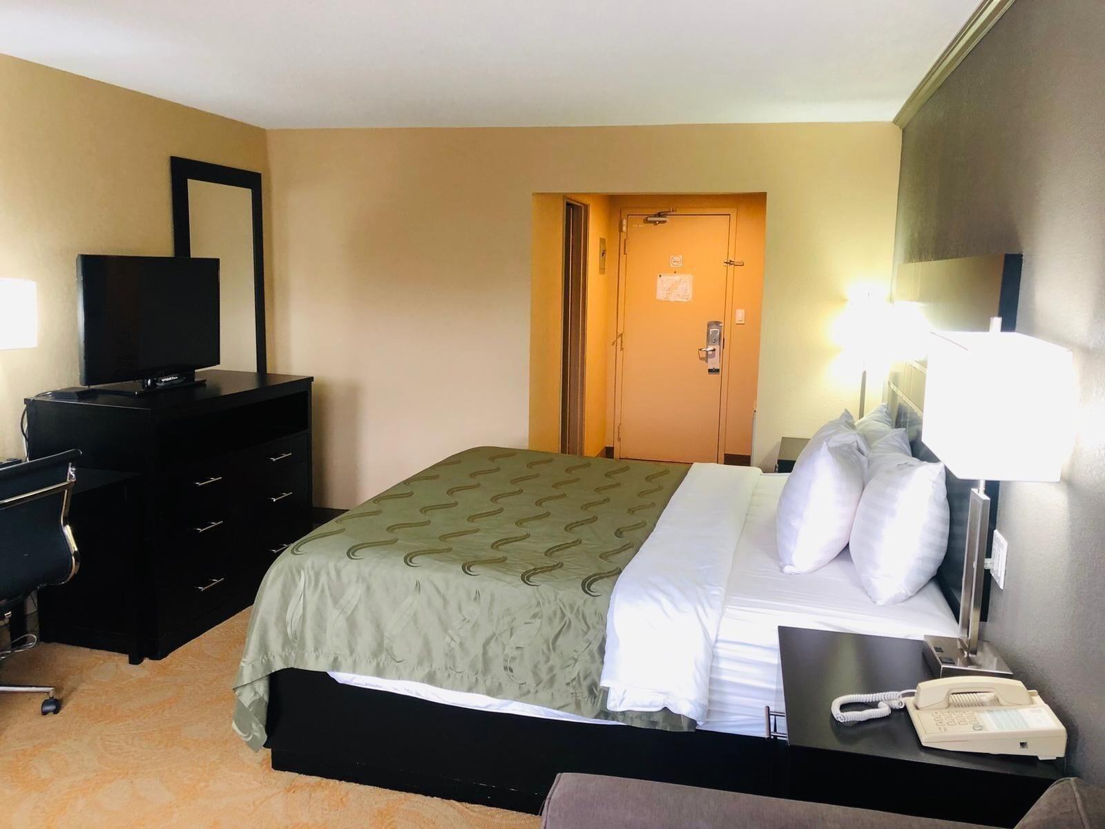 Quality Inn Bracebridge Exteriér fotografie