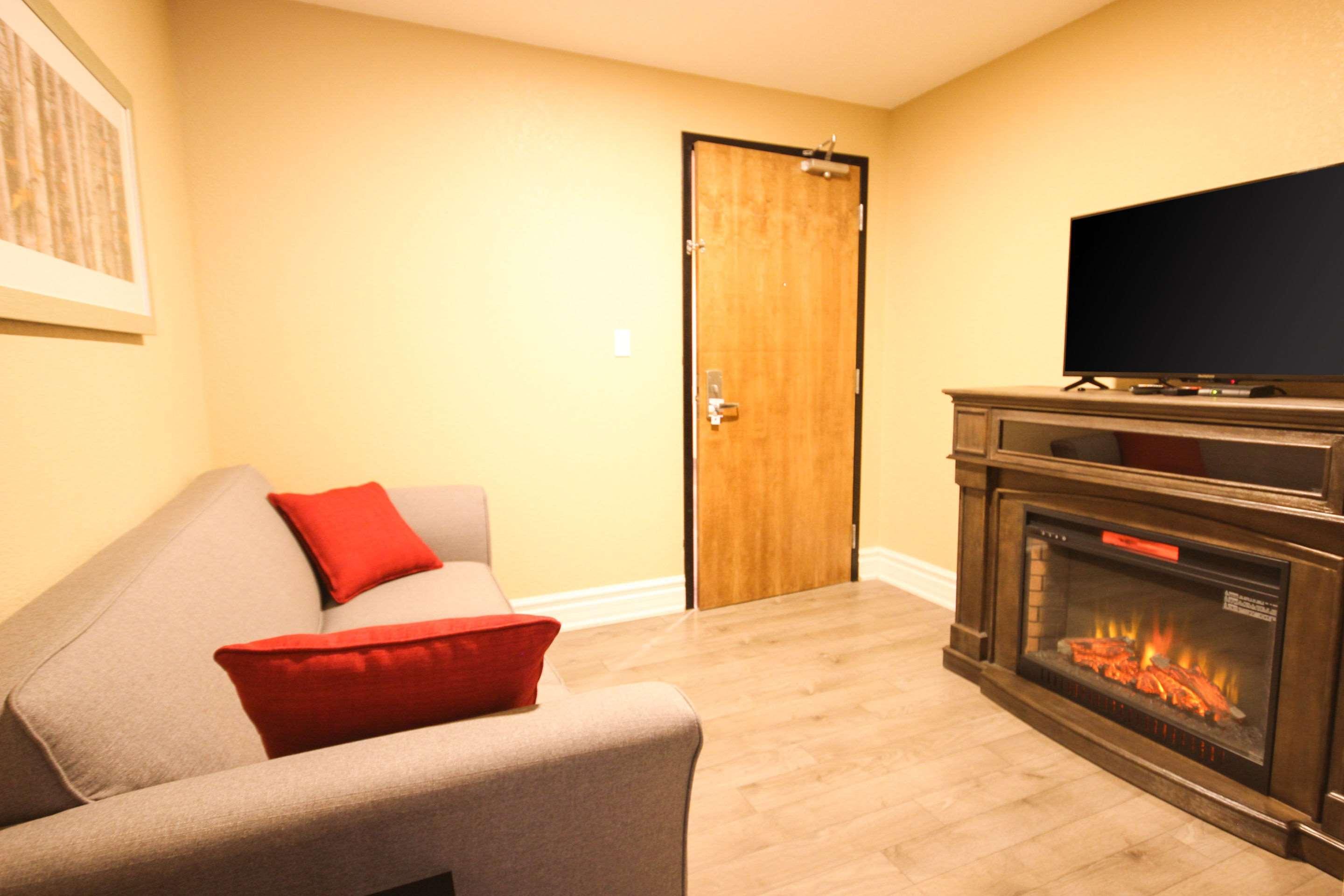 Quality Inn Bracebridge Exteriér fotografie