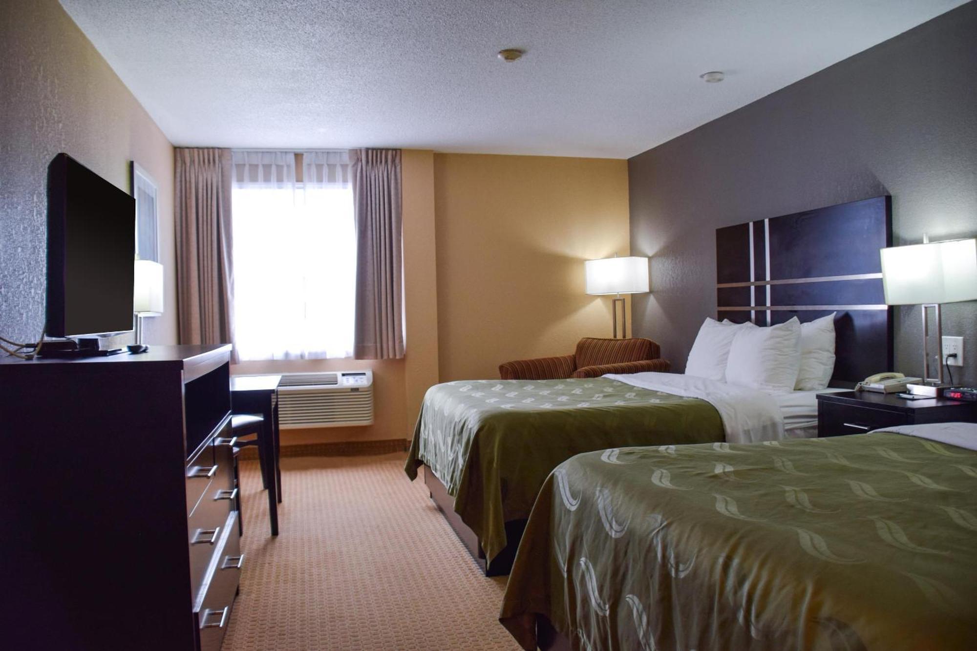 Quality Inn Bracebridge Exteriér fotografie